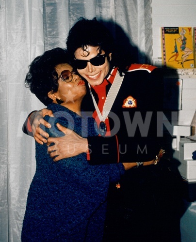 Esther Gordy Edwards